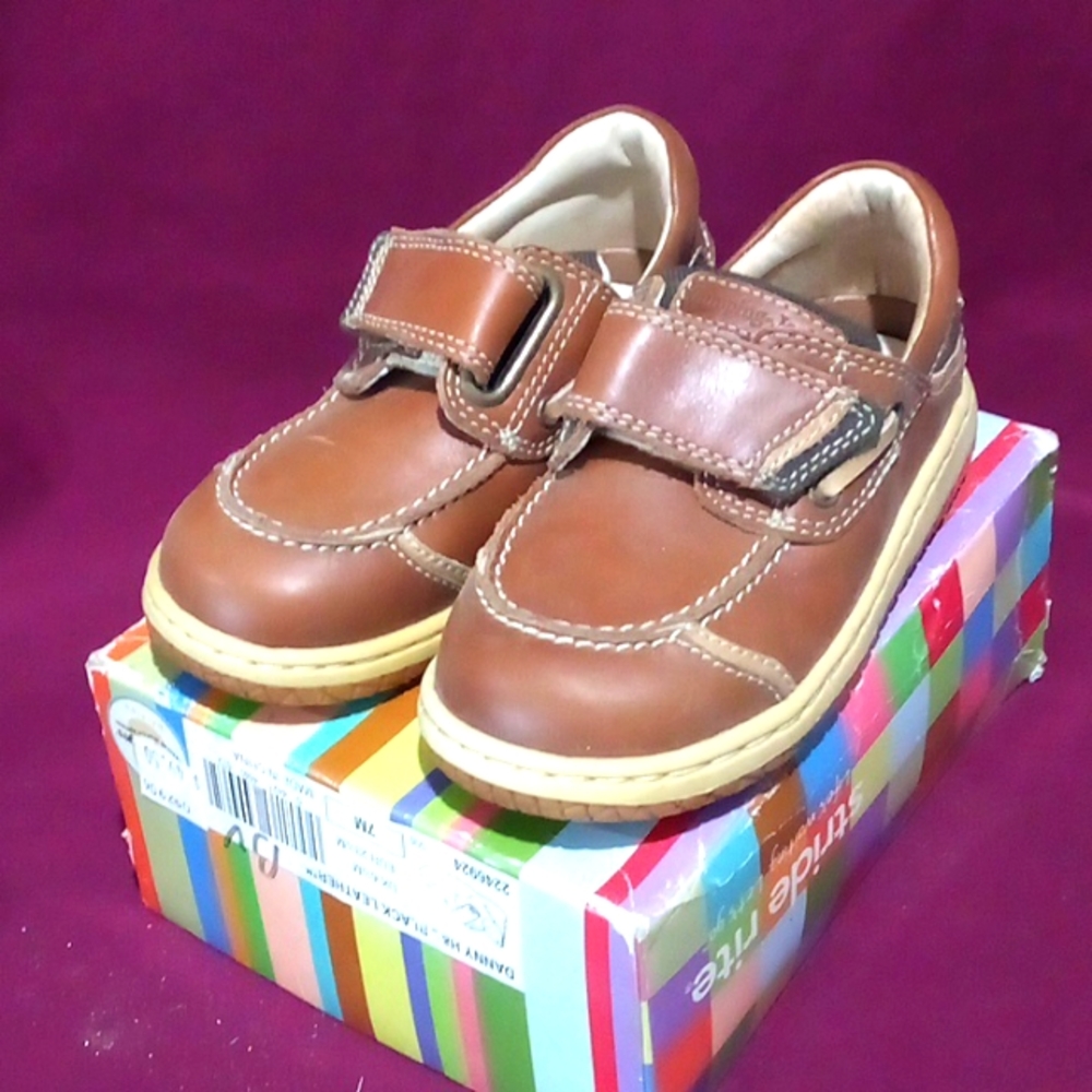 Little Boys Stride Rite Danny H&L Brown Leather Loafer/Boat Shoes, Size 8